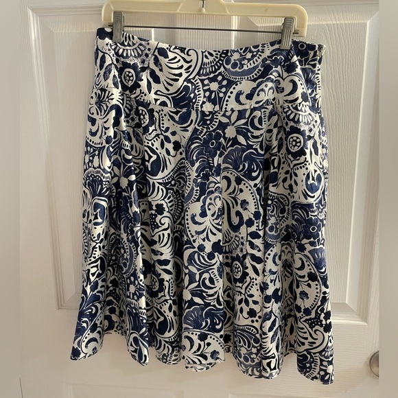 Lauren Ralph Lauren Batik Paisley Blue White Skirt Size 8 100% Cotton NWT - Picture 6 of 7